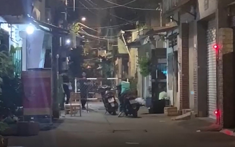 Từ trận bóng của trẻ con dẫn đến án mạng trong hẻm