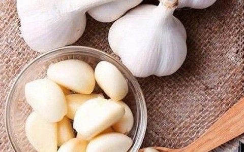 Ăn tỏi kiểu này ‘cực độc’, càng ăn càng rước thêm bệnh
