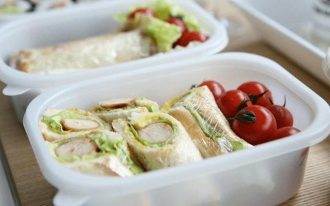 Đừng sử dụng chai, hộp nhựa có dấu hiệu này vì có thể khiến bạn mắc ung thư