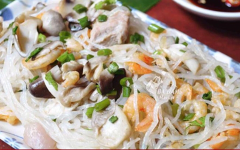 Về Bình Định thưởng thức song thằn - đặc sản bún tiến vua cực quý hiếm thời xưa