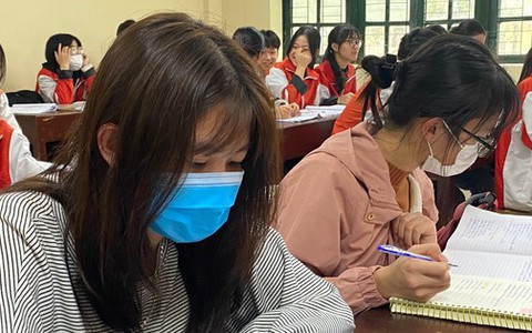 Nóng: Lịch sử thành môn bắt buộc, trường THPT bỏ chia nhóm môn