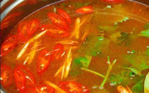 Mẹo vặt gia đình: Mẹo làm nước lẩu nhanh, ngọt, không cần ninh xương