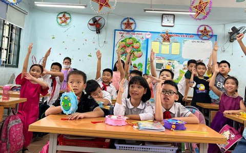 Khi nào Hà Nội thu học phí các trường mầm non và phổ thông?