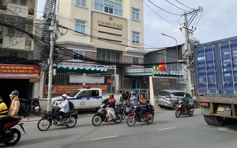 Nghi án giết người rồi chở xác đến công an phường đầu thú