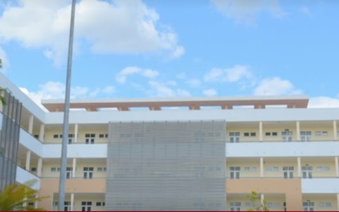 Hiệu phó ra thông báo gây quỹ ủng hộ năm học, hiệu trưởng lập tức thu hồi