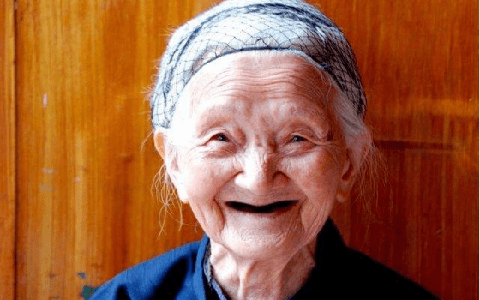 Sau tuổi 30 nếu cơ thể có "1 chỗ nhão và 1 chỗ khô" thì chứng tỏ bạn đang bị già đi