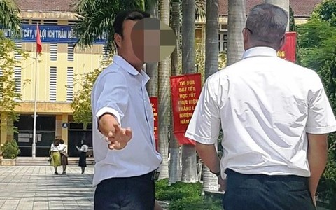 Nam giáo viên lên mạng xã hội ‘xin’ lãnh đạo Sở Giáo dục cho mở tiệc đầu năm học