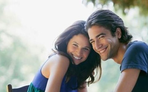 Gần cuối đời, giám đốc già thân bại danh liệt vì vướng vào 'lưới tình' của nữ thư ký trẻ