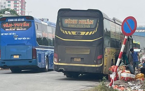 Cấm xe khách giường nằm vào trung tâm TP HCM: Trong yên ắng, ngoài phức tạp