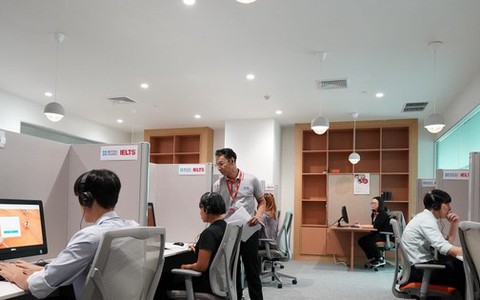 Hoãn thi IELTS ngày 10/1: Hội đồng Anh nói gì về lịch thi mới?