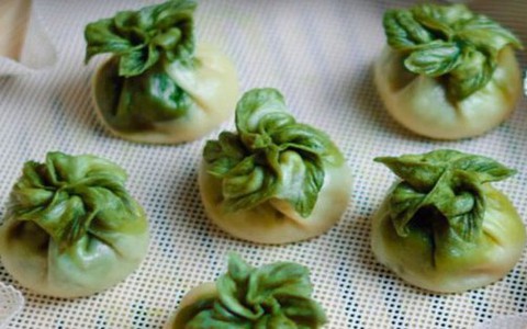 Đầu năm làm bánh bao hấp ngọc lục bảo ăn vừa ngon lại tiện lợi
