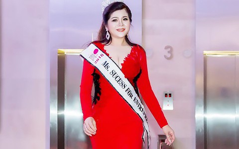 "Nữ hoàng doanh nhân Việt" Lý Thị Minh Nguyệt bị rao bán tài sản