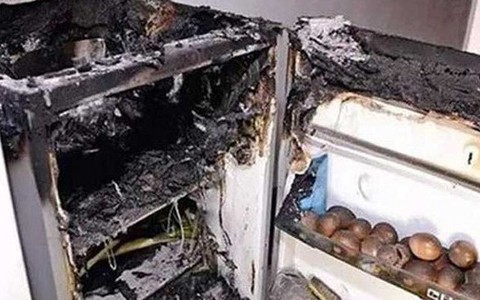 Nổ khí gas khi đang bơm vào tủ lạnh, một thợ sửa điện lạnh tử vong