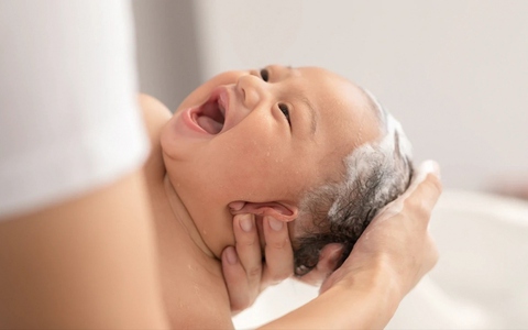 Bệnh viêm da ở trẻ nhỏ khi giao mùa