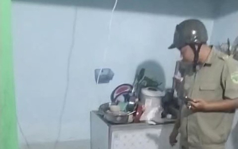 Bình Dương: Không chịu ngủ chung với người yêu đồng giới, cô gái nghi dùng dao tự tử
