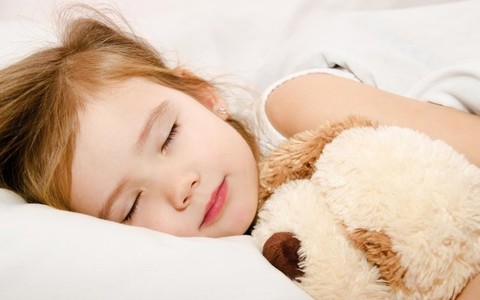 Trẻ sẽ thông minh vượt trội nếu được rèn thói quen này từ bé