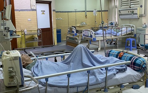 Trời lạnh, người bệnh huyết áp cao cần chú ý phòng đột quỵ như thế nào?