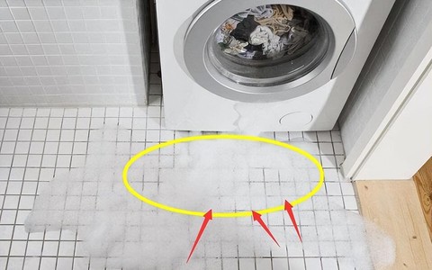 Đừng đặt máy giặt ngoài ban công! Bài học được rút ra sau khi gia chủ mất quá nhiều tiền để sửa chữa