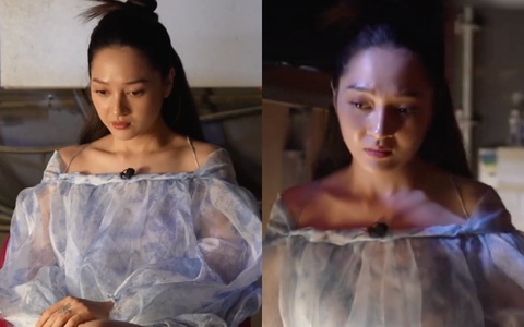 Hé lộ cảnh Bảo Anh như muốn khóc, đứng sau cánh gà nhìn các chị đẹp hát