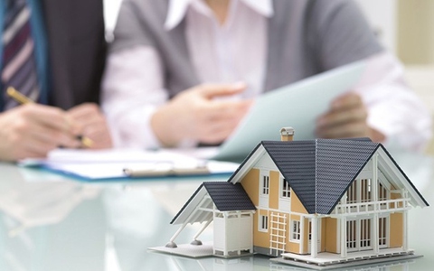 Bố tôi đòi chia thừa kế cho cả mẹ kế mới cưới