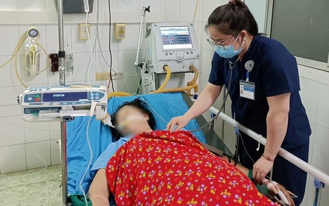 Nữ bệnh nhân nguy kịch sau khi bị kiến xoan đốt