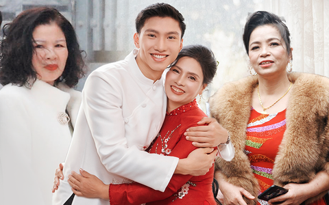 Mẹ của dàn cầu thủ nổi tiếng trong lễ cưới các con, ai gây ấn tượng nhất?