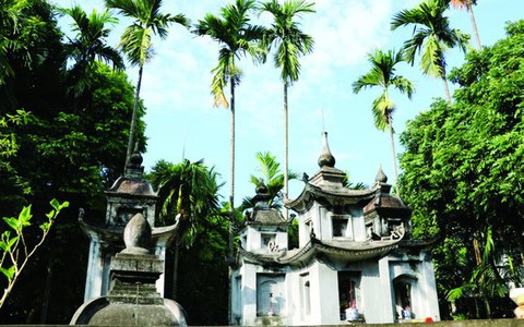Vẫn sởn da gà khi ghé chùa Bà Đanh