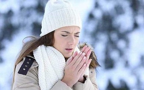 Chớm rét mà tay chân đã lạnh ngắt, có thể bạn đã mắc bệnh hiểm