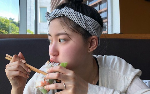 Kiểu giảm cân gây mất cơ nhanh nhưng không giảm được lạng mỡ nào, tiếc là nhiều chị em hay làm theo