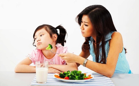 Chiều con sao cho đúng?
