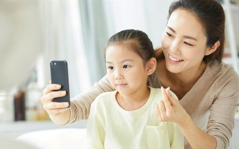 Cha mẹ kỳ vọng gì nhất ở con cái? Khảo sát của viện nghiên cứu nổi tiếng đưa ra câu trả lời bất ngờ