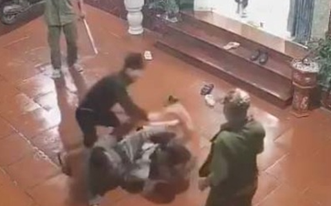 Bị nhắc nhở không chào hỏi, cháu vác dao rượt chém chú ruột