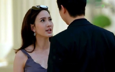 Bạn trai đến nhà ăn giỗ nhưng lại khiến bố mẹ tôi giận dữ