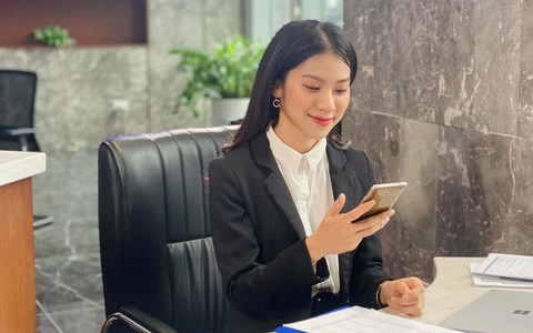 Người vừa hướng nội vừa hướng ngoại có thể tham khảo 3 nghề này: Có nghề lương trăm triệu mỗi tháng chứ chẳng đùa!