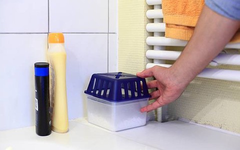 5 loại hộp hút ẩm "diệt sạch" nấm mốc cho ngày nồm, giá chỉ từ vài chục nghìn đồng