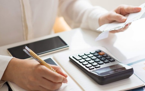 Hướng dẫn bạn quy tắc lập ngân sách 70-20-10 hiệu quả