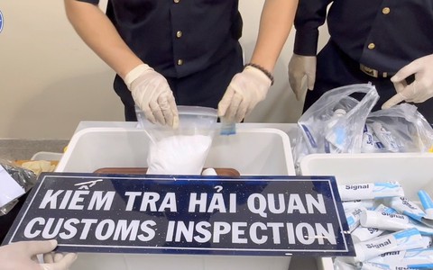 Khám xét nơi ở của 4 tiếp viên Vietnam Airlines không phát hiện ma túy