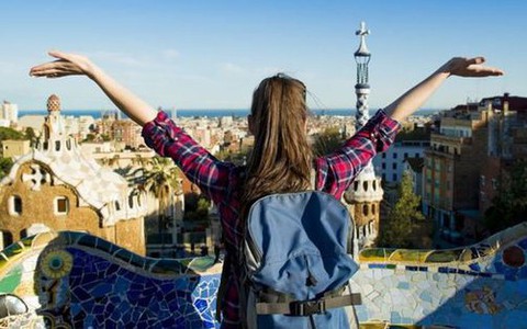 Đây là các CHI PHÍ cha mẹ cần nắm rõ khi cho con đi du học: Nhiều khoản nhỏ nhưng gộp lại cũng mấy chục triệu mỗi tháng