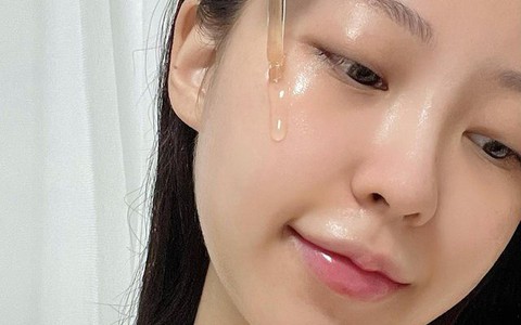 4 sai lầm cơ bản khi sử dụng serum khiến da của bạn ngày càng "xuống cấp", thậm chí là già nhanh