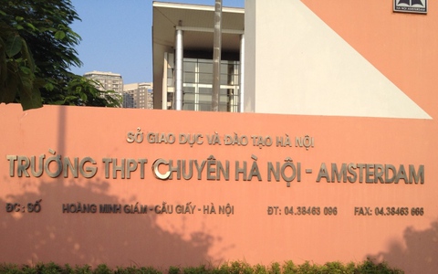 Xoá sổ lớp cận chuyên, chất lượng cao