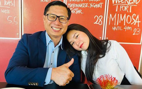 Có 2 con học giỏi, chăm ngoan, ông bố TP. HCM tiết lộ loạt phương pháp dạy con đáng nể