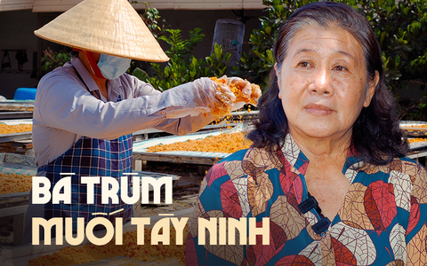 Người phụ nữ đứng sau lò muối tôm đầu tiên ở Tây Ninh: Từ "hũ muối nuôi quân" đến di sản văn hóa