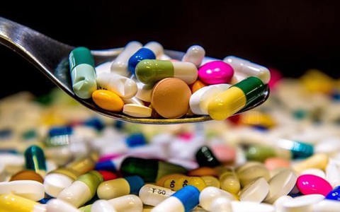 Bộ Y tế ngừng tiếp nhận hồ sơ cấp phép nhập khẩu thuốc của 3 công ty dược