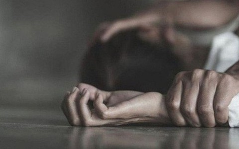 Bắt khẩn cấp 2 nam sinh xâm hại bạn nữ cùng trường rồi phát tán clip