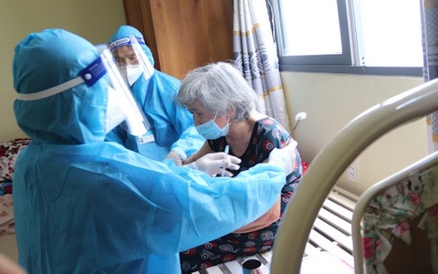 TP.HCM xem xét kích hoạt lại chiến dịch bảo vệ người thuộc nhóm nguy cơ do COVID-19