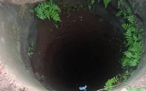 Bàng hoàng phát hiện thi thể nam sinh lớp 12 dưới giếng