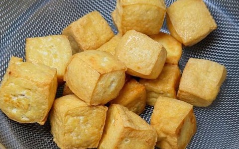 Những người không nên ăn đậu phụ