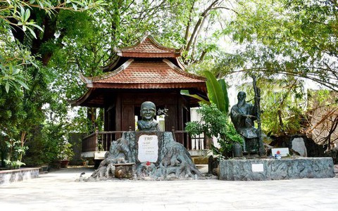 Việt Nam lần đầu có thuốc y học cổ truyền điều trị COVID-19