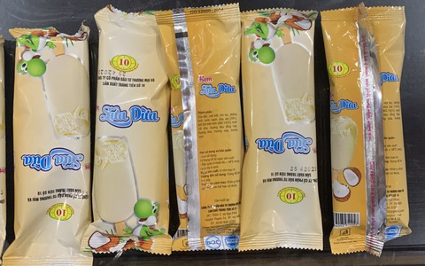 Phát hiện 10 tấn nguyên liệu quá hạn sử dụng để làm kem Tràng Tiền số 10