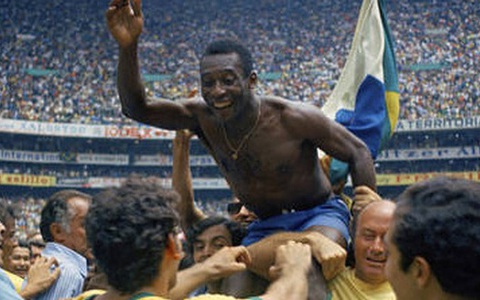 Tên của huyền thoại bóng đá Brazil Pele được thêm vào từ điển